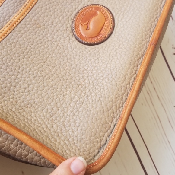 Vintage Dooney & Bourke Equestrian crossbody - Picture 3 of 8